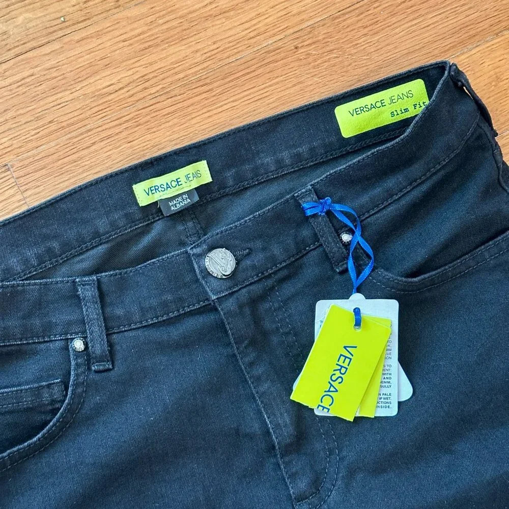 Versace Jeans Men’s Denim Slim-Fit Size 32 NWT - Picture 2 of 7